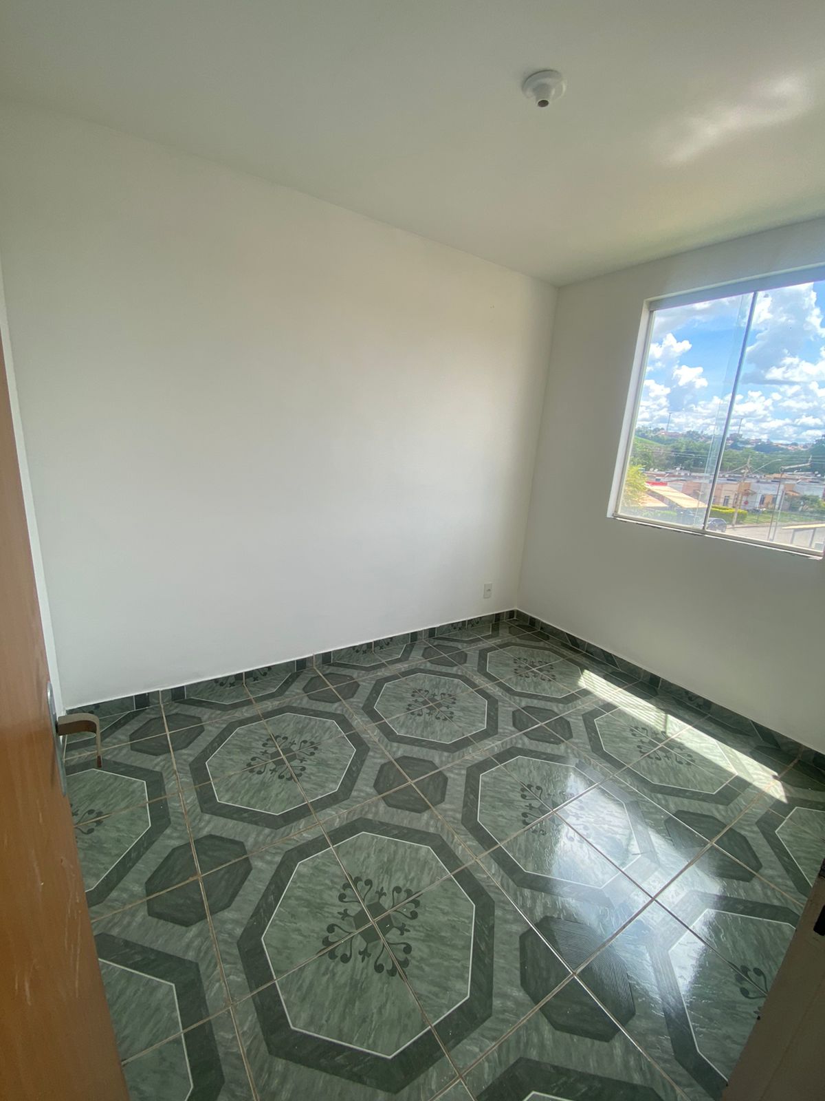 WhatsApp Image 2025-12-12 at 11.10.01